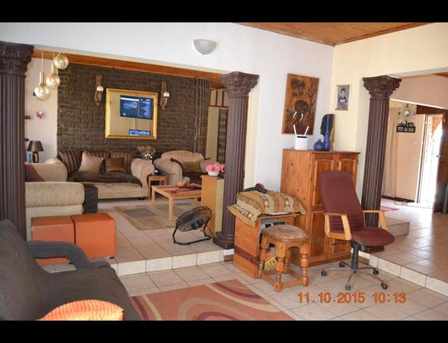 3 BEDROOM HOUSE FOR SALE IN PETERSFIELD